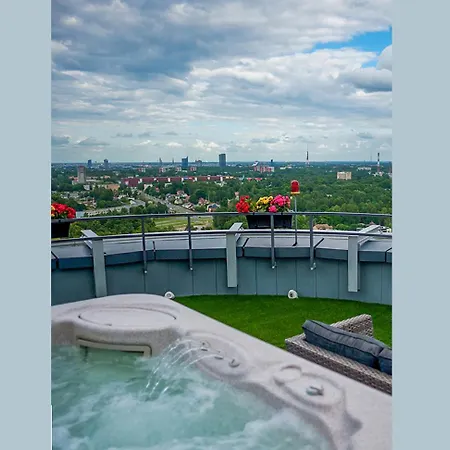 Skyhouse Amazing Penthouse And Apartman